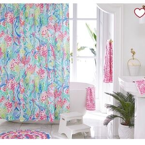 Lilly Pulitzer Pottery Barn Shower curtain